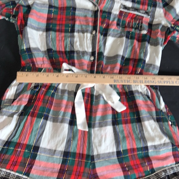 Victoria’s Secret plaid flannel romper size large. 3/4 sleeve super cute comfy. - Picture 10 of 14